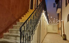 Vagabondando Travel House